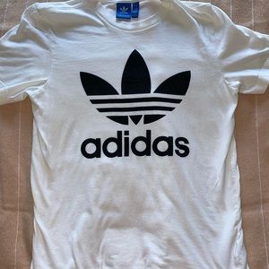White adidas t-shirt